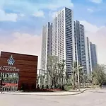 Fully Furnished Studio, 5 Star Class Apt With Gym, Pools, Tennis Yard & Other Outdoor Sport